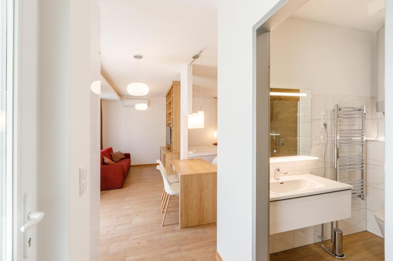 La Bella Centrum Apartmanok Piros/Sarga Hévíz Eksteriør billede