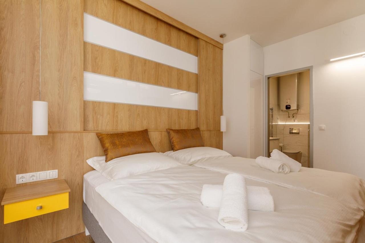 La Bella Centrum Apartmanok Piros/Sarga Hévíz Eksteriør billede