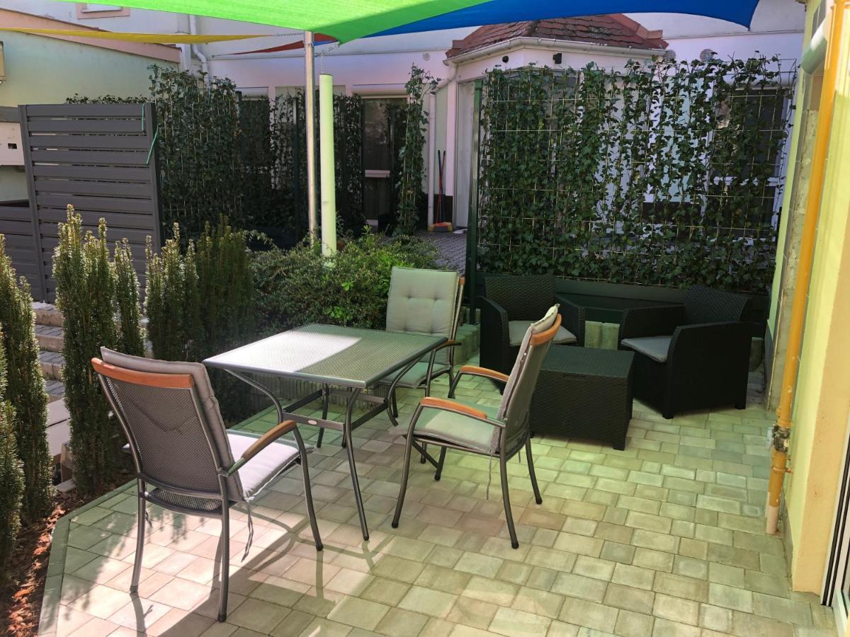 La Bella Centrum Apartmanok Piros/Sarga Hévíz Eksteriør billede